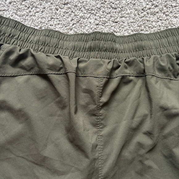 All in Motion Green Athletic Shorts Elastic Waistband Lightweight Athleisure XL - Picture 8 of 9